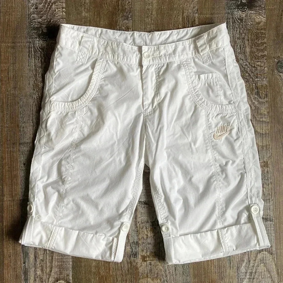 Nike Sportswear  shorts - Picture 1 of 6